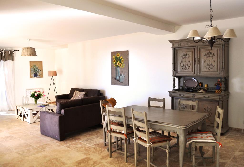 Les Mas D'Azur Appartement 旺斯 外观 照片